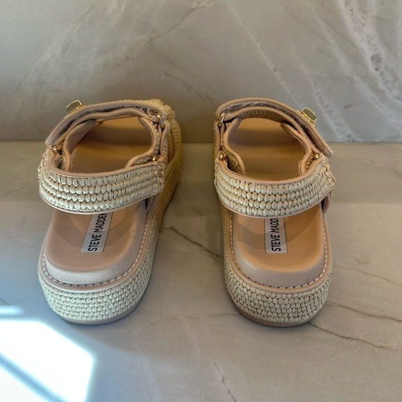 Steve Madden Bigmona Raffia Platform Sandals - Picture 3 of 5